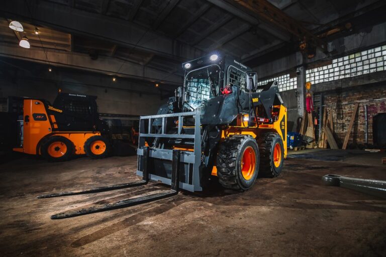 Мини погрузчик с бортовым поворотом bawoo bsl350ex